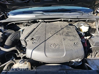 2015 Toyota Tacoma Crew Cab Medium Bed - miniatura 15