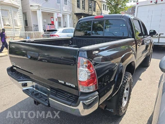 2015 Toyota Tacoma Crew Cab Medium Bed - miniatura 3