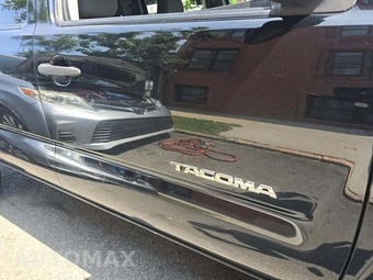 2015 Toyota Tacoma Crew Cab Medium Bed - miniatura 34