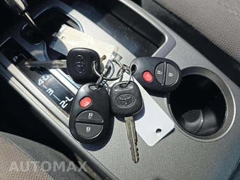 2015 Toyota Tacoma Crew Cab Medium Bed - miniatura 8