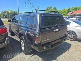 2015 Toyota Tacoma Crew Cab Medium Bed - miniatura 2