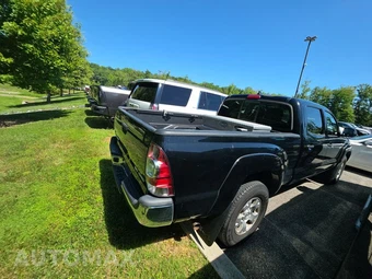 2015 Toyota Tacoma Crew Cab Medium Bed – miniatura 16