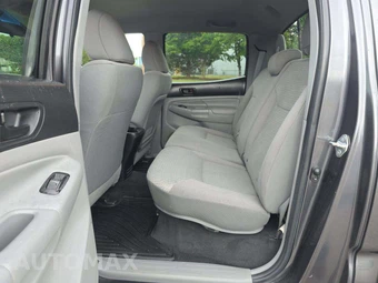 2015 Toyota Tacoma Crew Cab Medium Bed – miniatura 13
