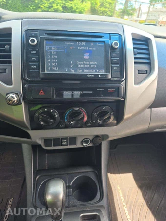 2015 Toyota Tacoma Crew Cab Medium Bed - miniatura 10