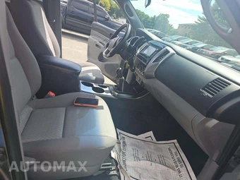 2015 Toyota Tacoma Crew Cab Medium Bed - miniatura 18