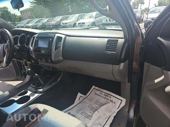 2015 Toyota Tacoma Crew Cab Medium Bed - miniatura 19