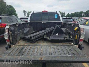 2015 Toyota Tacoma Crew Cab Medium Bed - miniatura 14