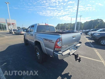 2015 Toyota Tacoma Crew Cab Medium Bed - miniatura 2
