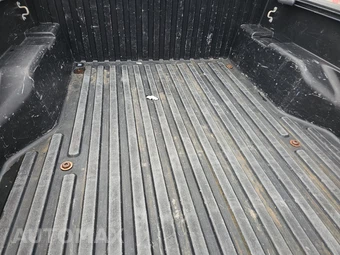 2015 Toyota Tacoma Crew Cab Medium Bed - miniatura 16