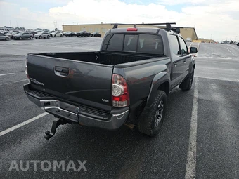 2015 Toyota Tacoma Crew Cab Medium Bed - miniatura 4