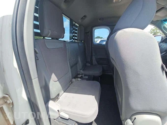 2015 Toyota Tacoma Extended Cab Medium Bed w/Rear Doors - miniatura 16