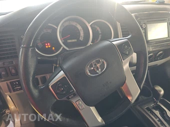 2015 Toyota Tacoma PreRunner Crew Cab Medium Bed - miniatura 10