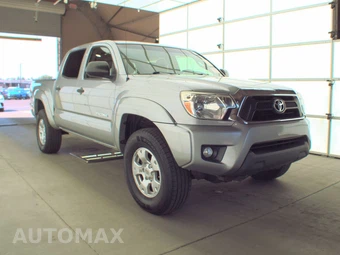 2015 Toyota Tacoma PreRunner Crew Cab Medium Bed - miniatura 3