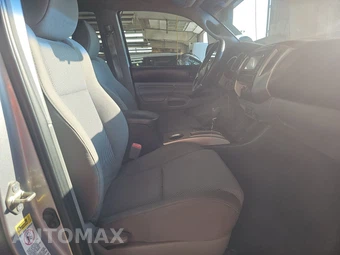 2015 Toyota Tacoma PreRunner Crew Cab Medium Bed - miniatura 8