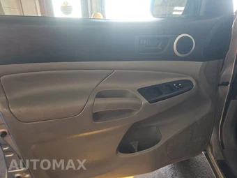 2015 Toyota Tacoma PreRunner Crew Cab Medium Bed - miniatura 9