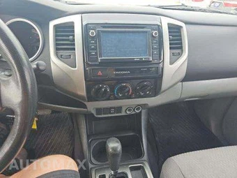 2015 Toyota Tacoma PreRunner Crew Cab Medium Bed - miniatura 11