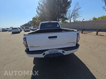 2015 Toyota Tacoma PreRunner Crew Cab Medium Bed - miniatura 5