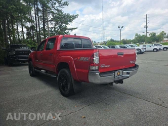 2015 Toyota Tacoma PreRunner Crew Cab Medium Bed - miniatura 2