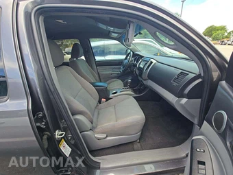 2015 Toyota Tacoma PreRunner Crew Cab Medium Bed - miniatura 18