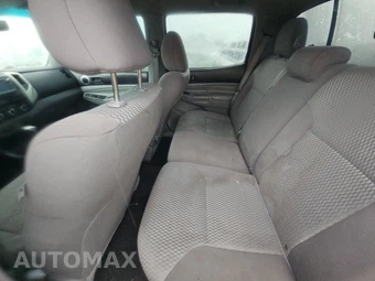 2015 Toyota Tacoma PreRunner Crew Cab Medium Bed - miniatura 13