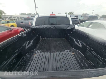 2015 Toyota Tacoma PreRunner Crew Cab Medium Bed - miniatura 16