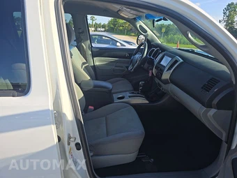 2015 Toyota Tacoma PreRunner Crew Cab Medium Bed - miniatura 8