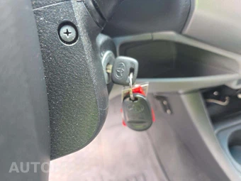 2015 Toyota Tacoma PreRunner Crew Cab Medium Bed - miniatura 8