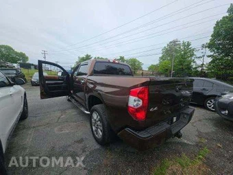 2015 Toyota Tundra 1794 Edition Crew Cab Short Bed - miniatura 2