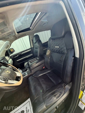 2015 Toyota Tundra Platinum Crew Cab Short Bed - miniatura 36