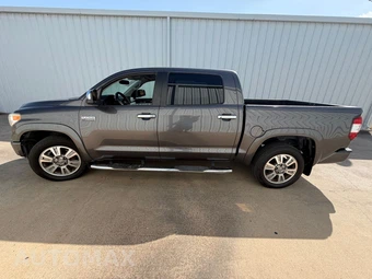 2015 Toyota Tundra Platinum Crew Cab Short Bed - miniatura 7
