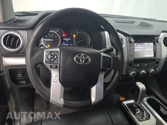 2015 Toyota Tundra SR5 Crew Cab Short Bed - miniatura 10