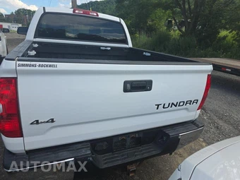2015 Toyota Tundra SR5 Crew Cab Short Bed - miniatura 5