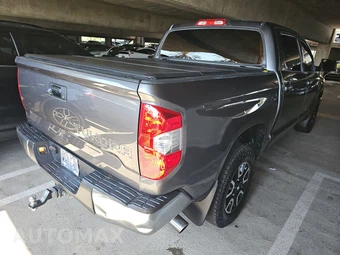 2015 Toyota Tundra SR5 Crew Cab Short Bed - miniatura 4
