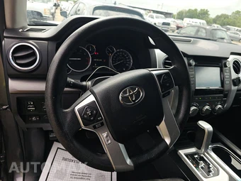 2015 Toyota Tundra SR5 Extended Cab Medium Bed – miniatura 10