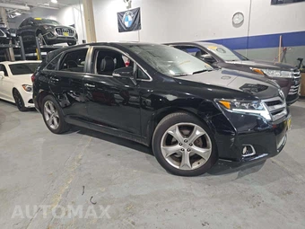 2015 Toyota Venza XLE – miniatura 4