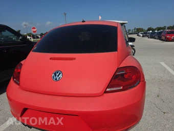2015 Volkswagen Beetle 1.8T Fleet Edition Hatchback – miniatura 5