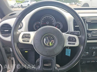2015 Volkswagen Beetle Convertible 1.8T – miniatura 10