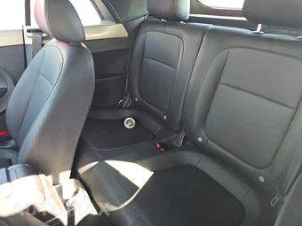 2015 Volkswagen Beetle Convertible 1.8T – miniatura 13