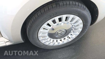 2015 Volkswagen Beetle Convertible 1.8T – miniatura 31