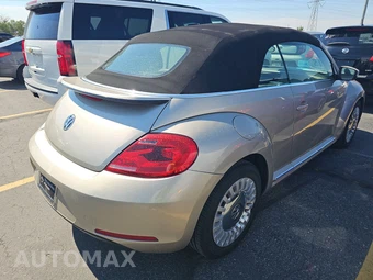 2015 Volkswagen Beetle Convertible 1.8T – miniatura 4