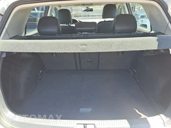2015 Volkswagen e-Golf SEL Premium Hatchback - miniatura 16