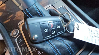 2015 Volkswagen e-Golf SEL Premium Hatchback - miniatura 18