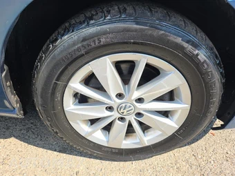 2015 Volkswagen Golf 1.8T S Hatchback - miniatura 9