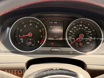 2015 Volkswagen Golf GTI Autobahn Hatchback - miniatura 34