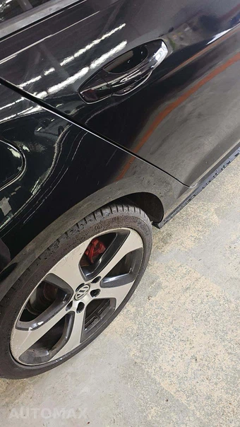 2015 Volkswagen Golf GTI S Hatchback – miniatura 27