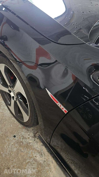 2015 Volkswagen Golf GTI S Hatchback – miniatura 35