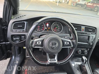 2015 Volkswagen Golf GTI S Hatchback - miniatura 10