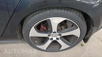 2015 Volkswagen Golf GTI S Hatchback - miniatura 29