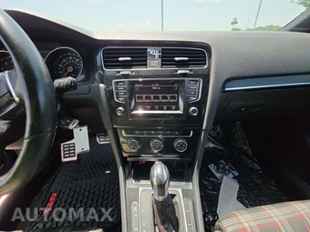 2015 Volkswagen Golf GTI S Hatchback - miniatura 7