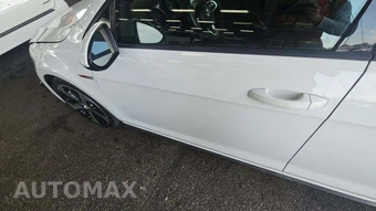 2015 Volkswagen Golf GTI SE Hatchback - miniatura 26